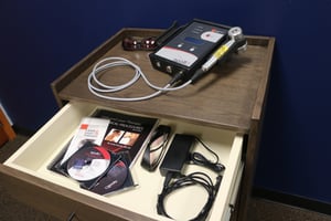 Apollo_desktopaccessories
