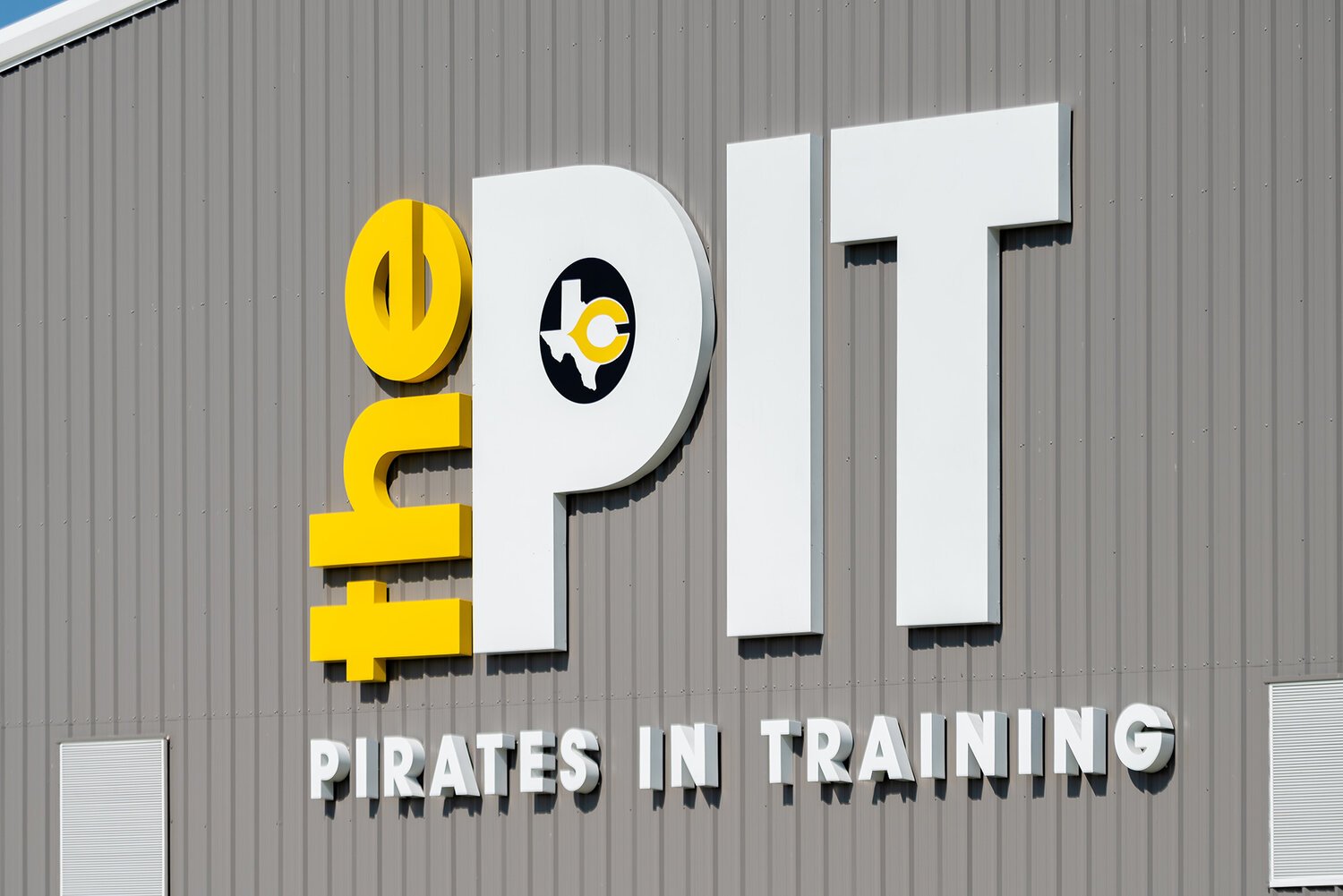 PIT signage